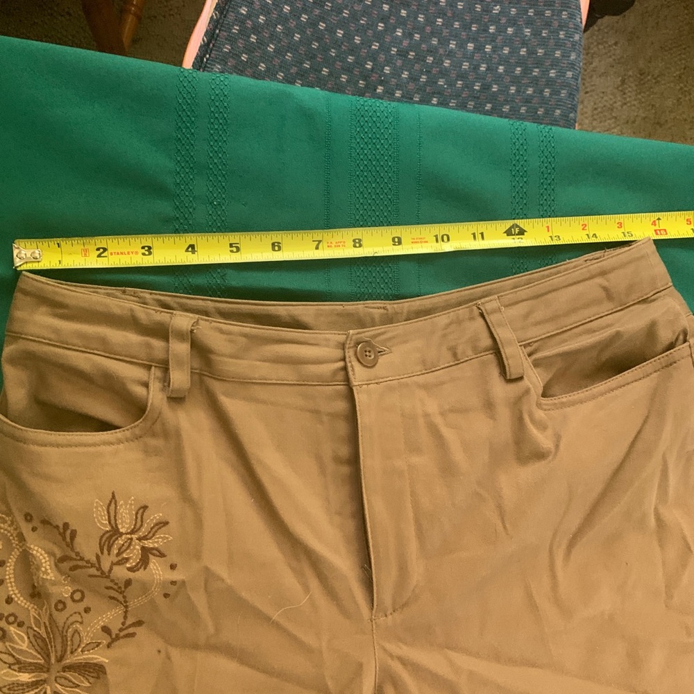 Rafaella 10 petite brown capris